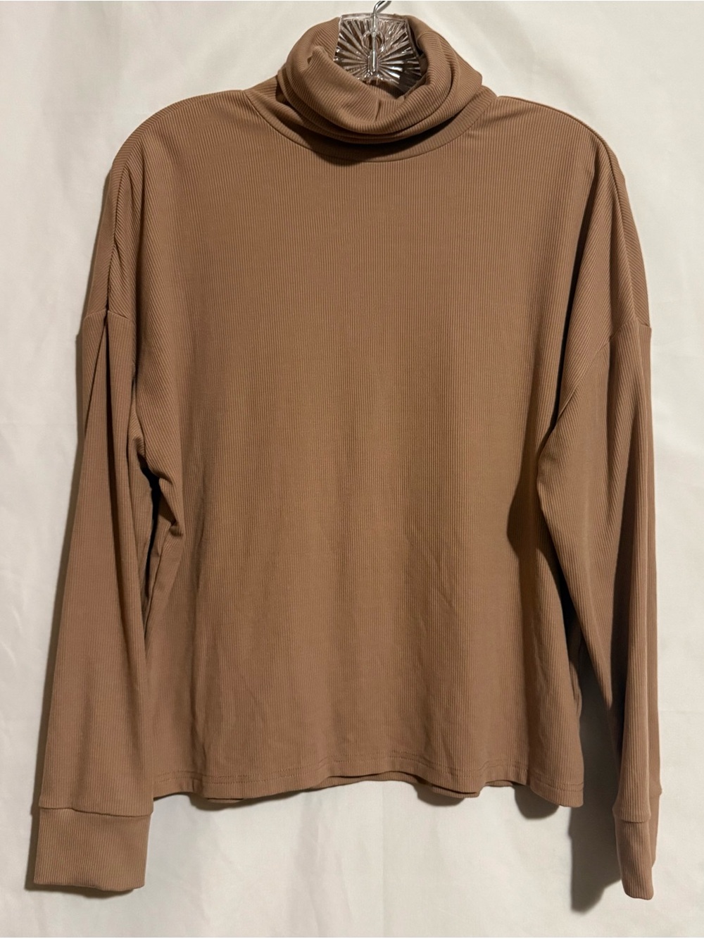 Forever 21 Women’s M Tan Solid Knit Turtleneck Long Sleeve Stretch Pullover Top